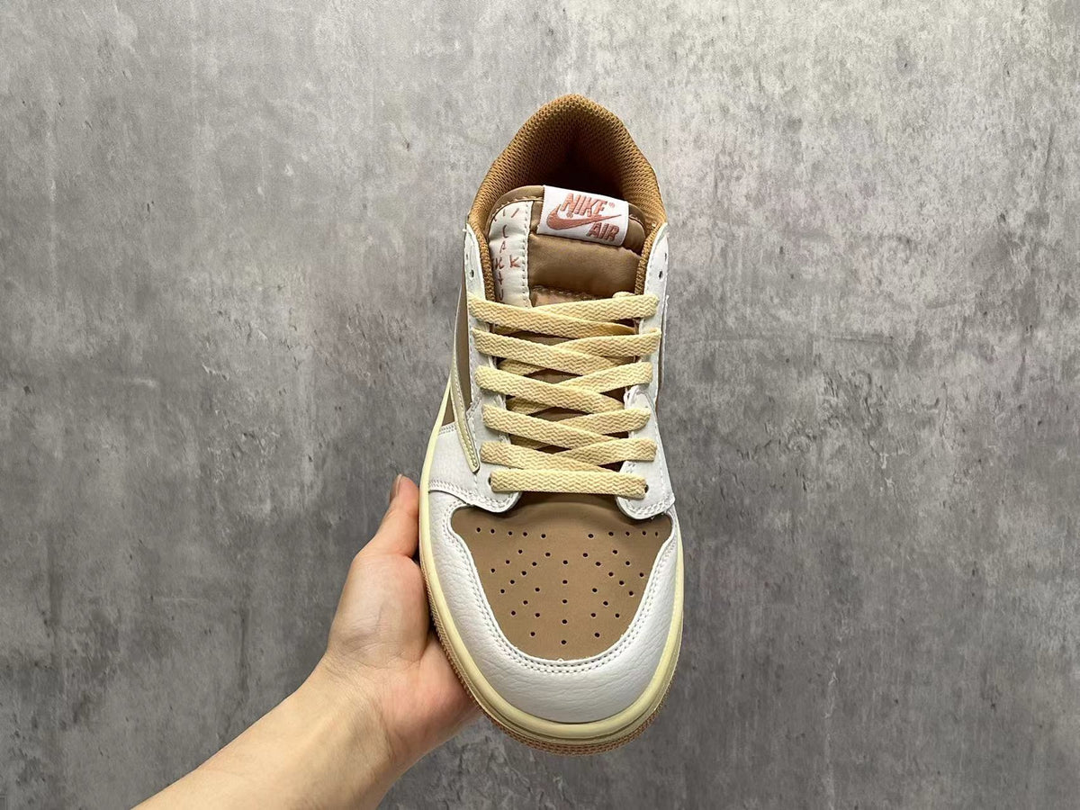 Jordan 1 Low Travis Scott Mocha Pink Sneakers