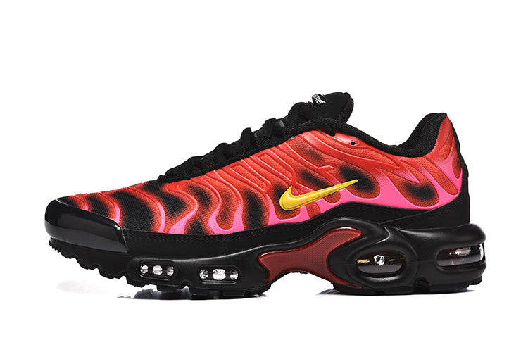Nike Air Max Plus Sneakers Red Pink Black
