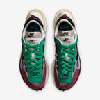Nike sacai VaporWaffle Sneakers Burgundy DD3035-200