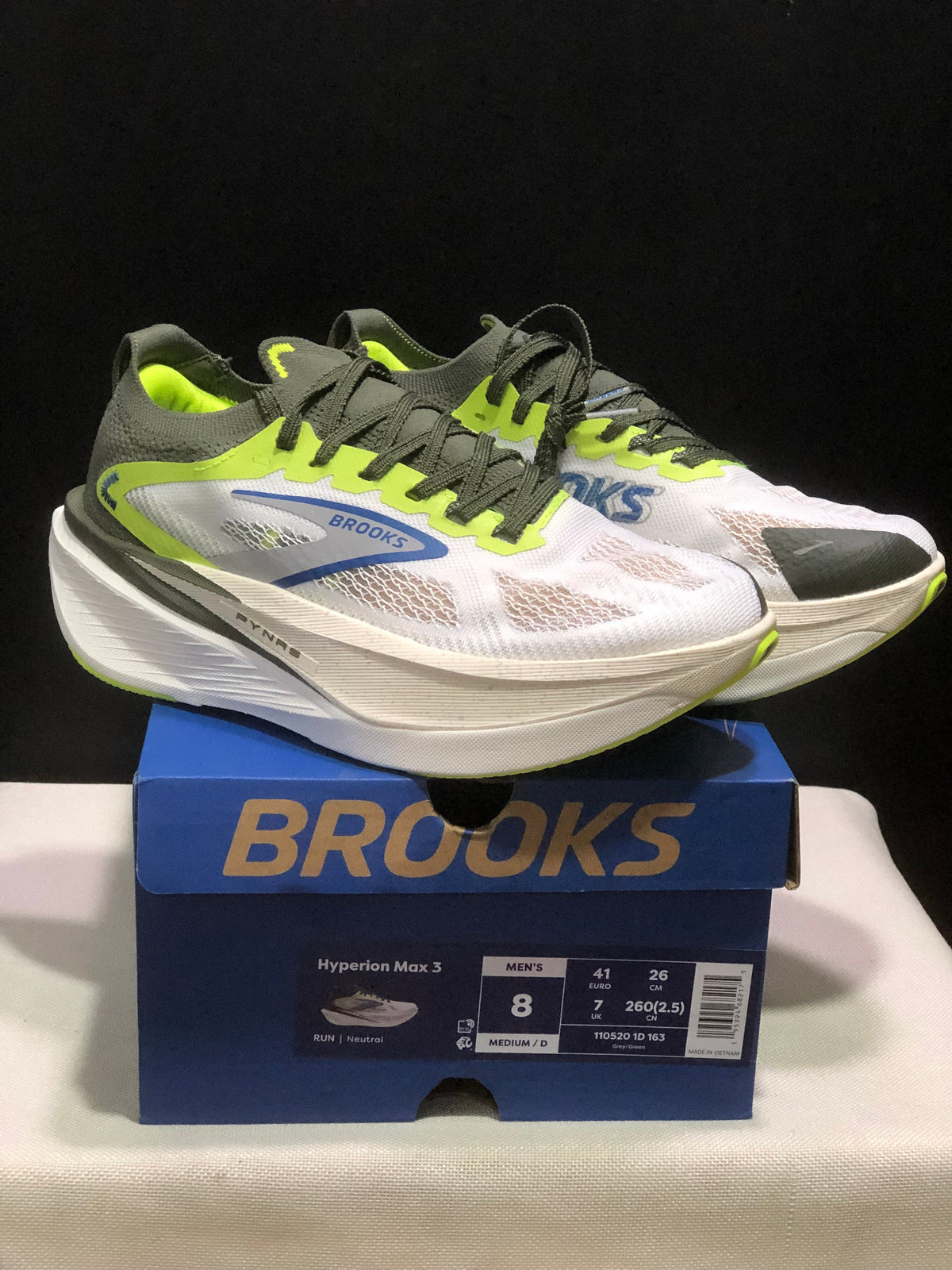 Brooks Hyperion Max 3 Running Shoes White Green