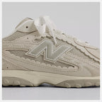 New Balance 204L