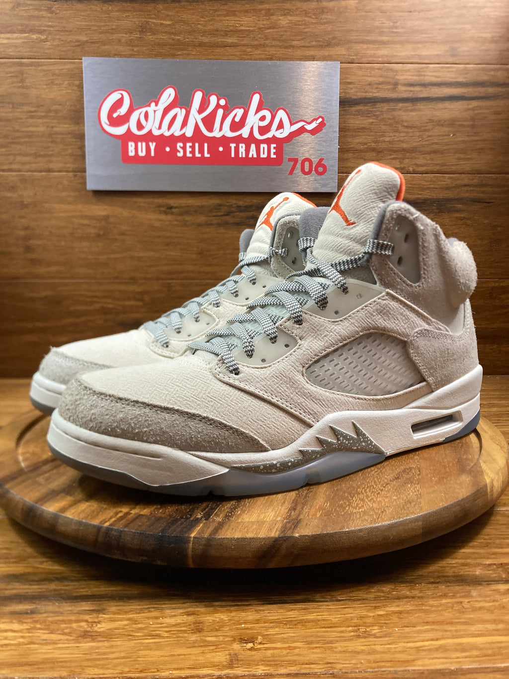 Jordan 5 Retro SE Craft Light Orewood Brown
