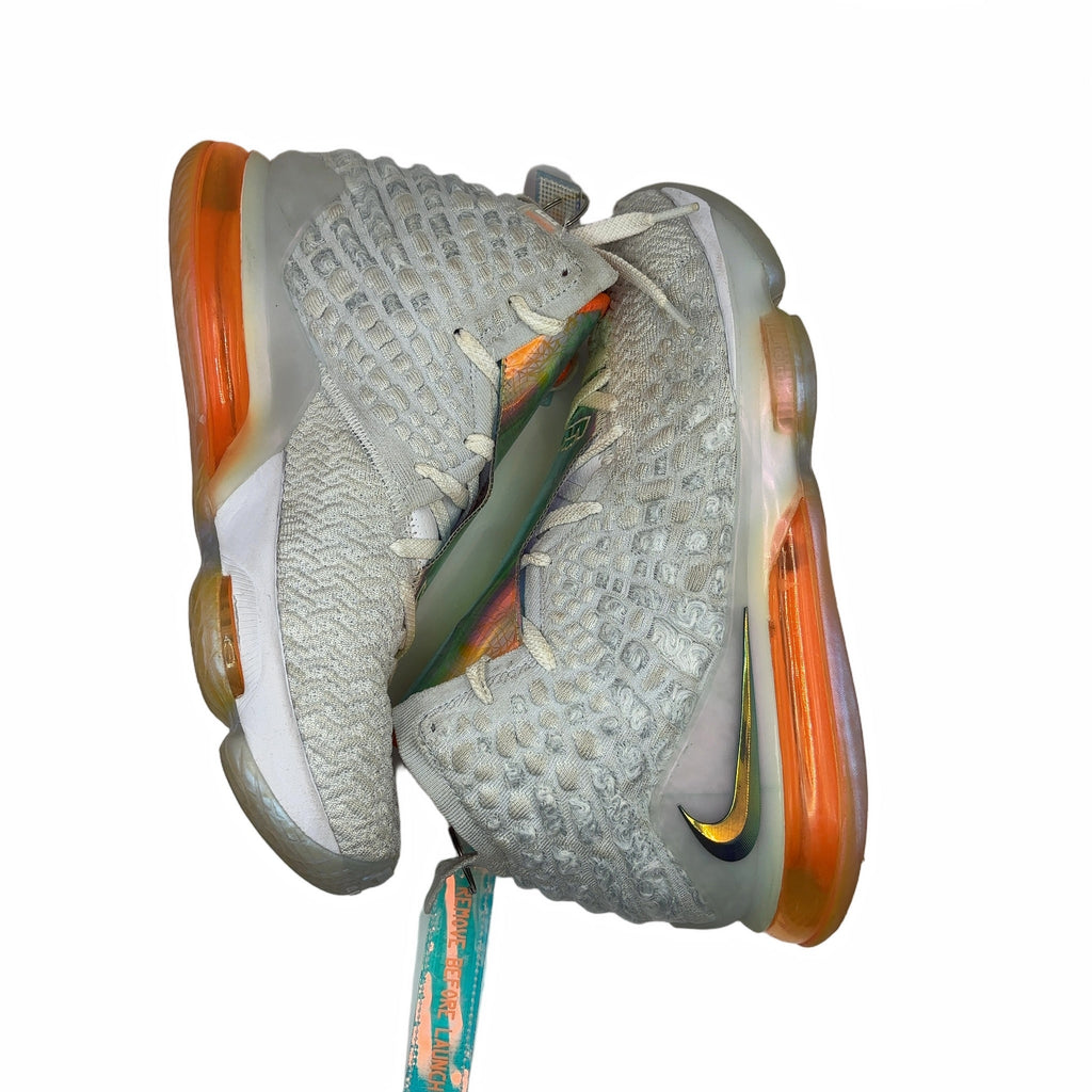 Nike LeBron 17 Future Air