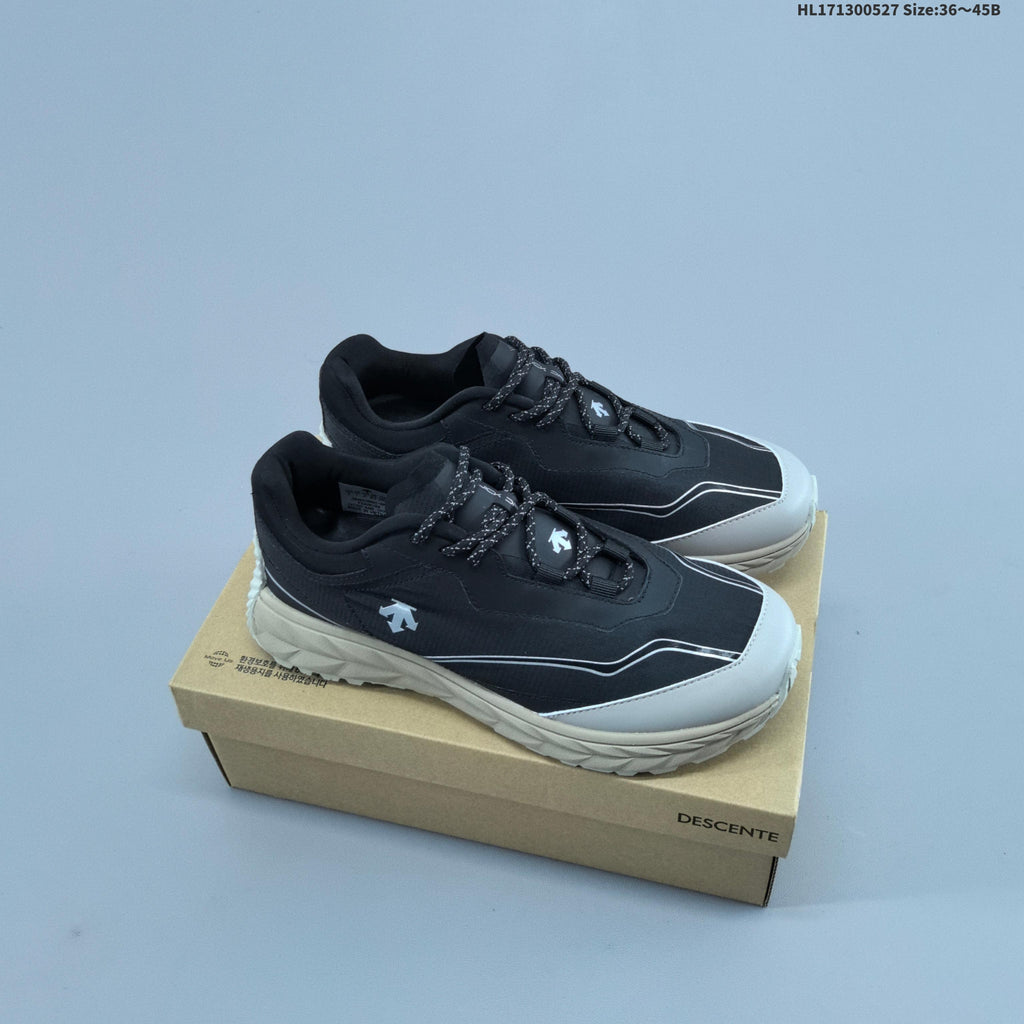 DESCENTE TERRAIN D Low-Top Hiking Shoes D5293USN41