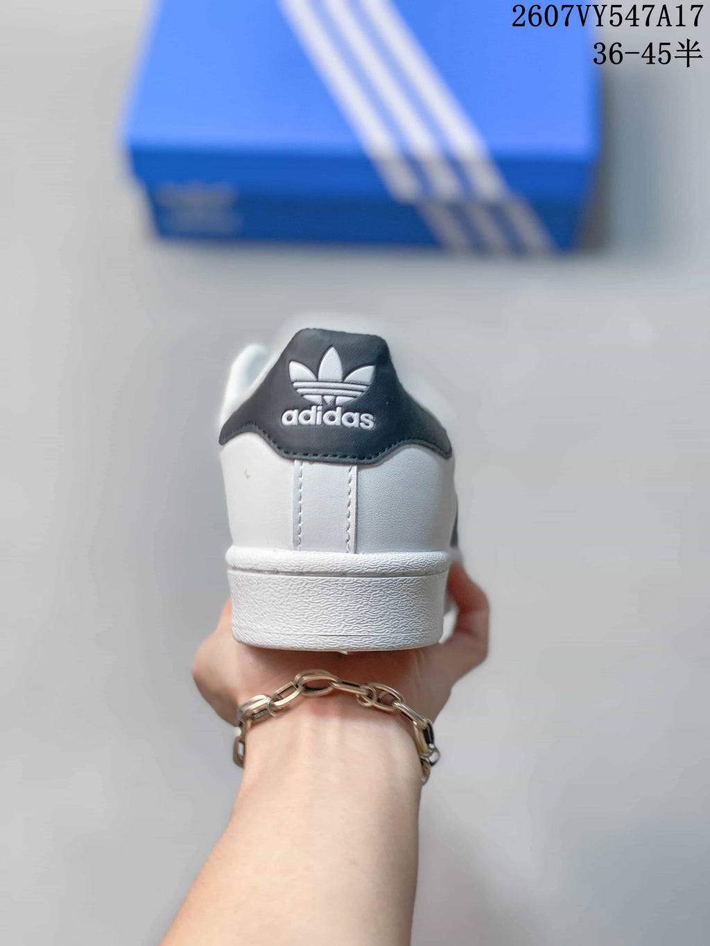 Adidas Originals Superstar Low-Top Sneakers White Black 2607VY547A17