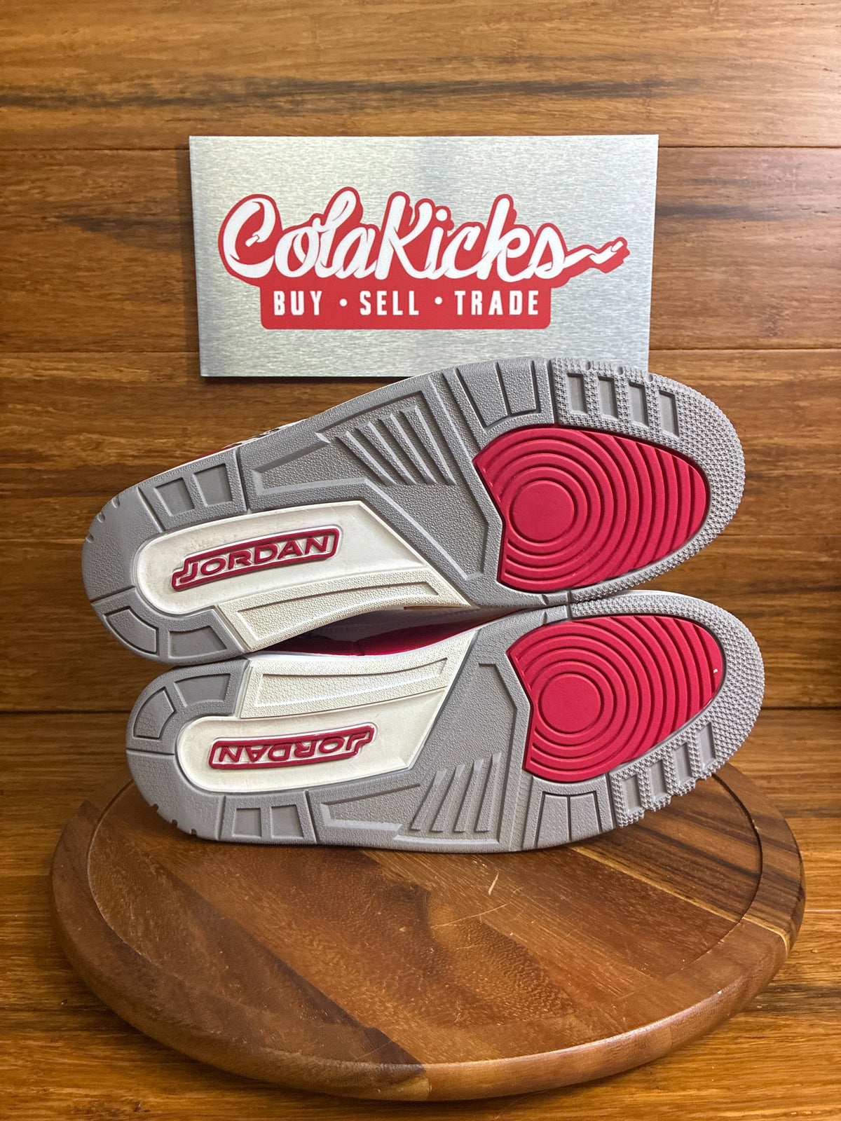 Jordan 3 Retro Cardinal Red