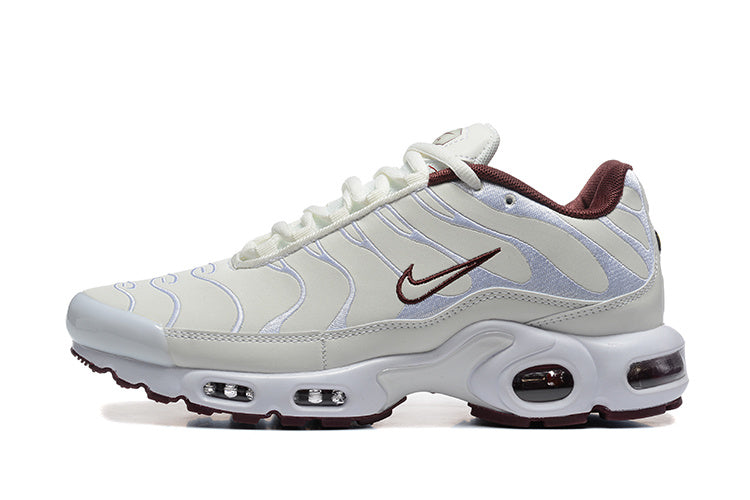 Nike Air Max Plus White Sneakers HE3183-001