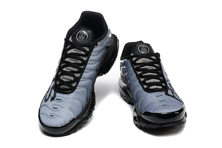 Nike Air Max Plus Paris Sneakers in Blue and Black