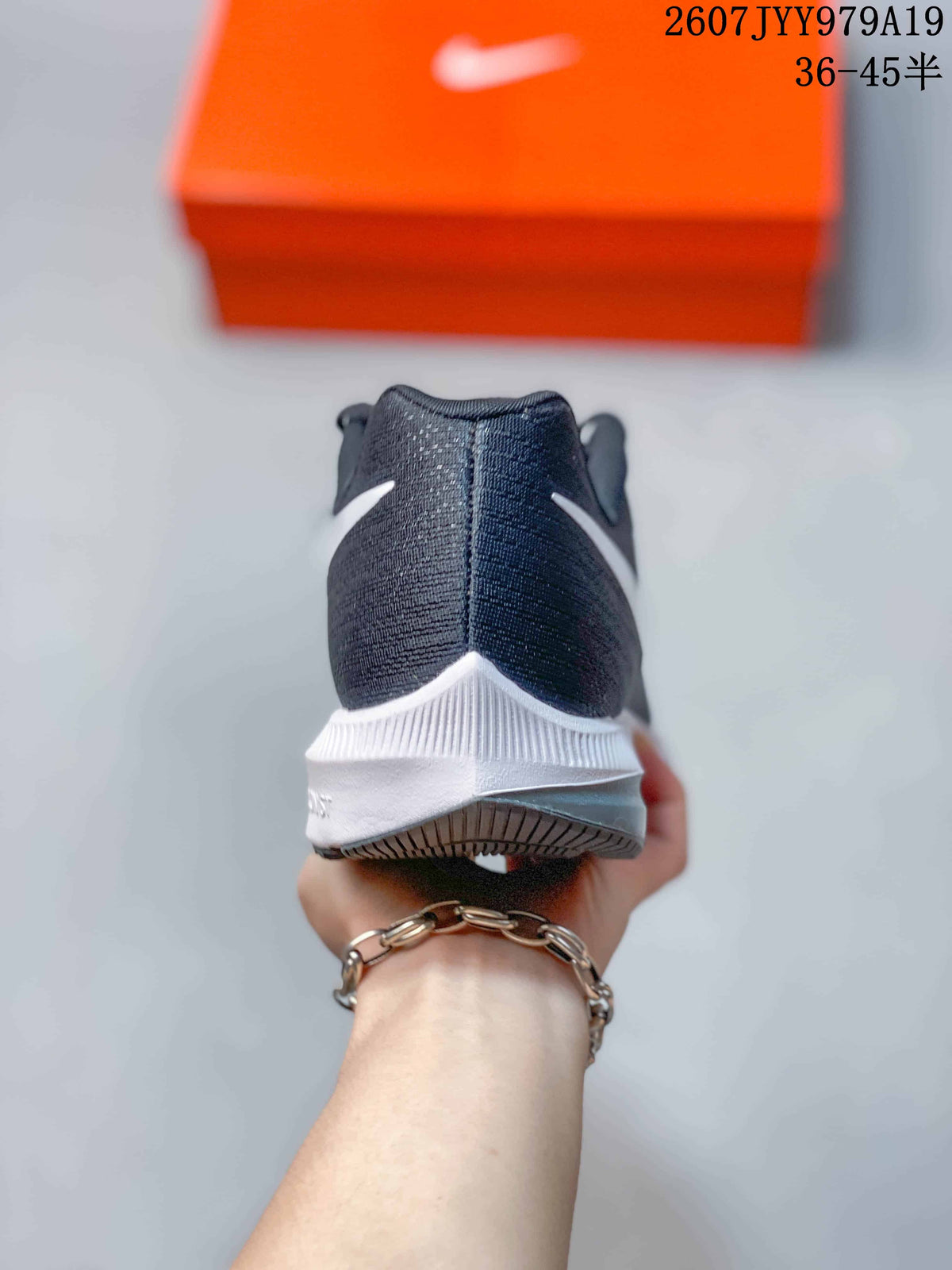 Nike Air Zoom Winflo 5 Running Sneakers Dark Gray White