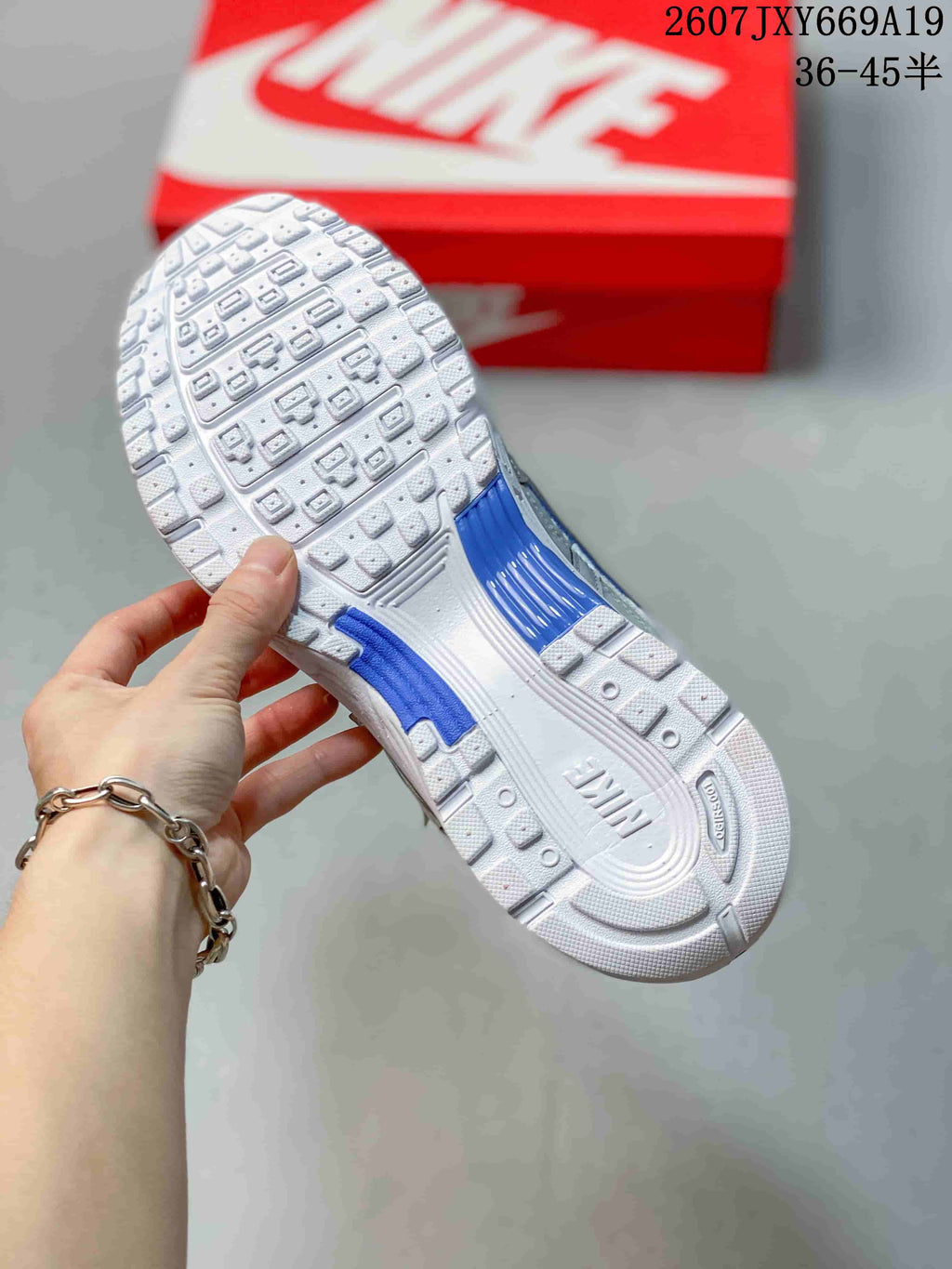 Nike P-6000 Retro Running Sneakers White Grey Blue