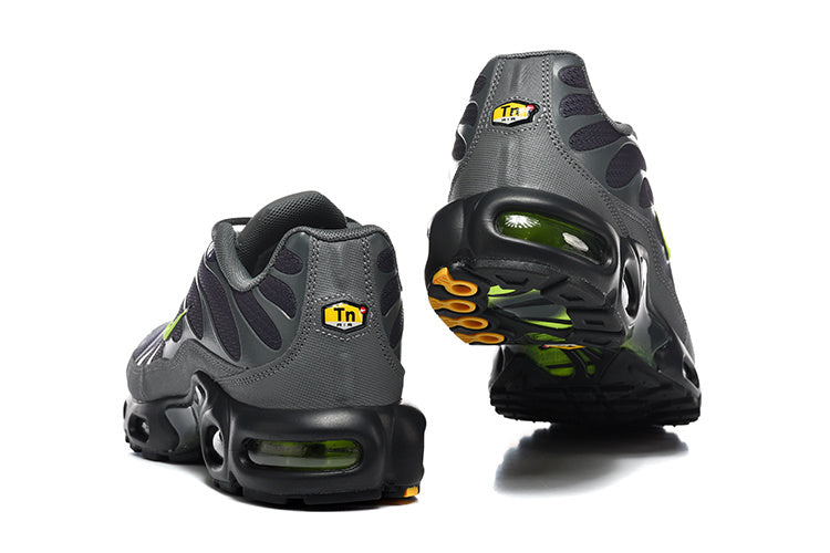 Nike Air Max Plus Sneakers Grey Purple Volt