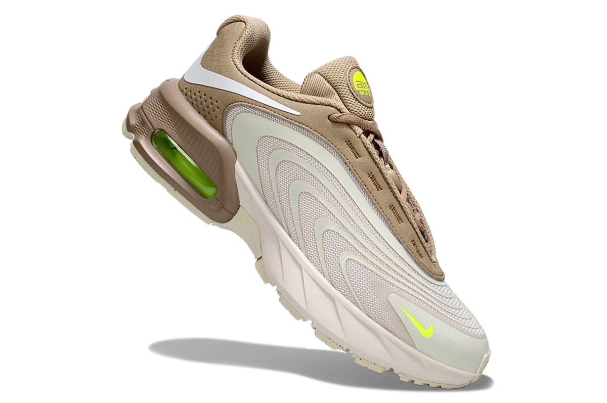 Nike Air Max Sneaker in Brown and Cream