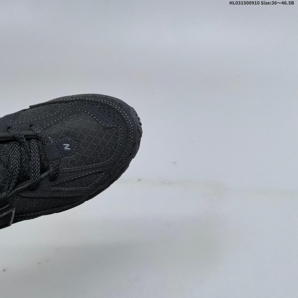 New Balance 1906R Black Sneakers HL031500910