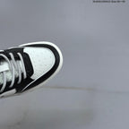 MLB Chunky Liner Low-Top Sneakers, Black and White