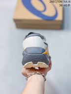 ASICS Trabuco Max 5 Trail Running Shoes White Gray
