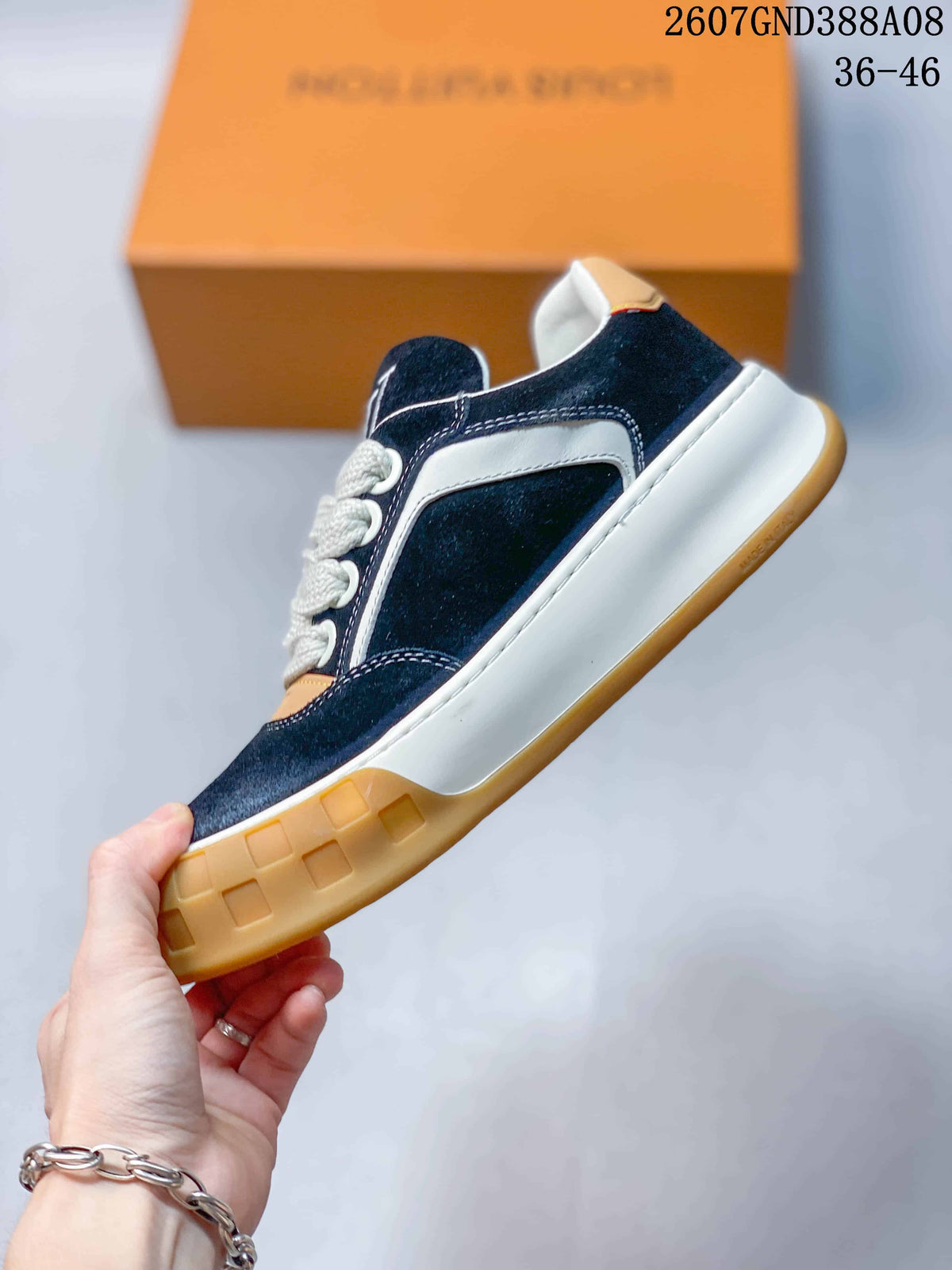 Louis Vuitton Tilted Low-Top Sneakers Navy White Tan