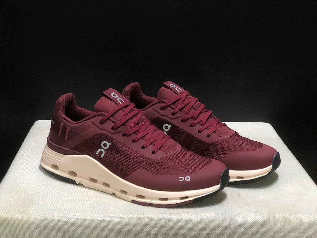 On Cloudnova Form 2 Sneakers in Mulberry Dew
