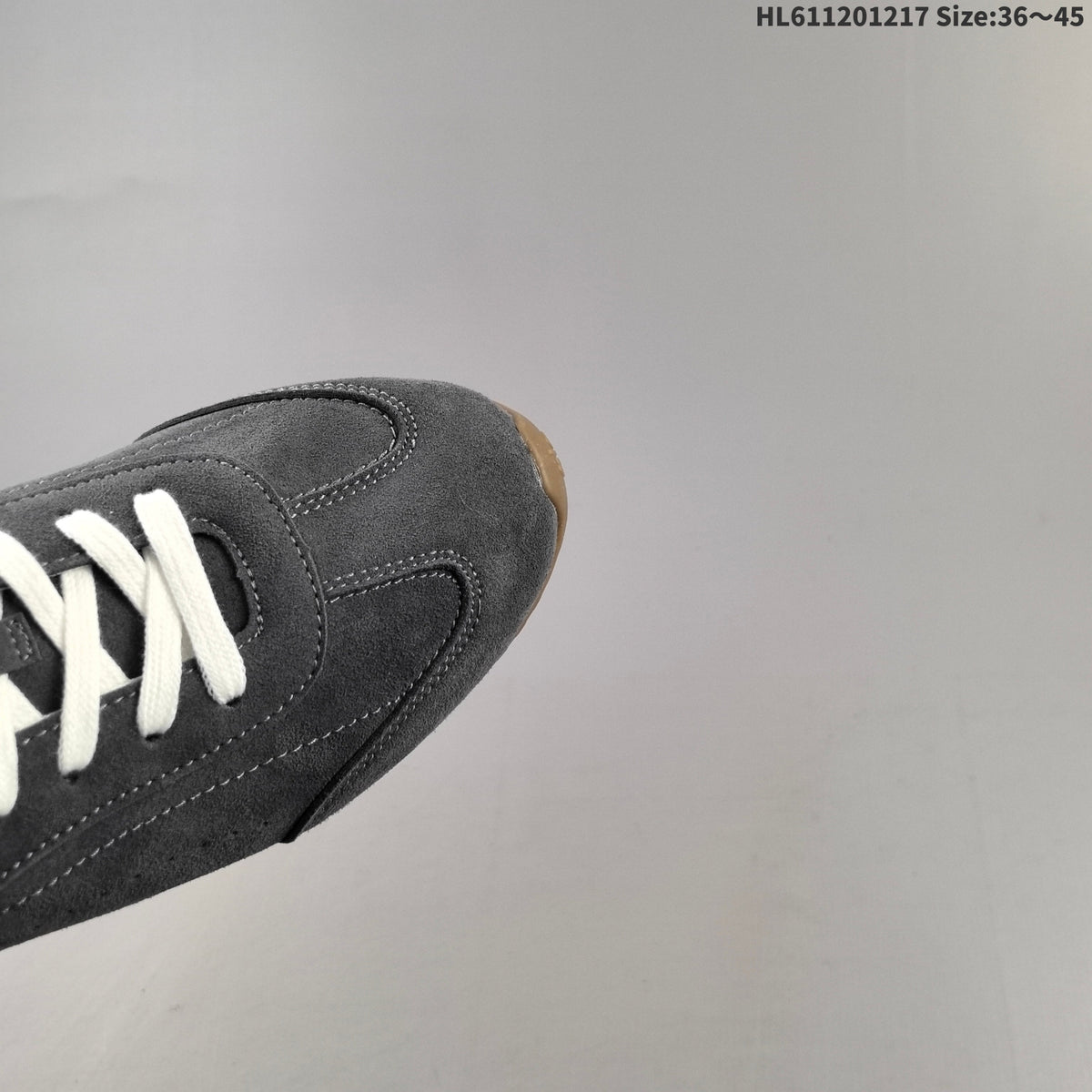 Alo Yoga Sunset Low-Top Suede Sneakers in Charcoal