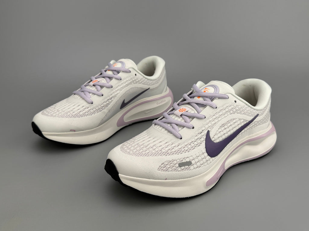Nike Journey Run Women's Running Shoes Summit White