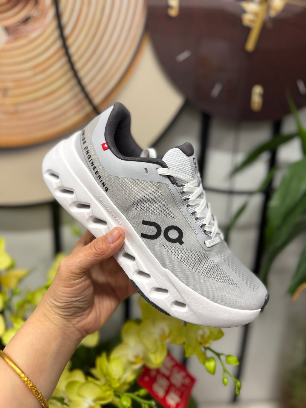 On Cloudsurfer Running Shoes in Silver and White