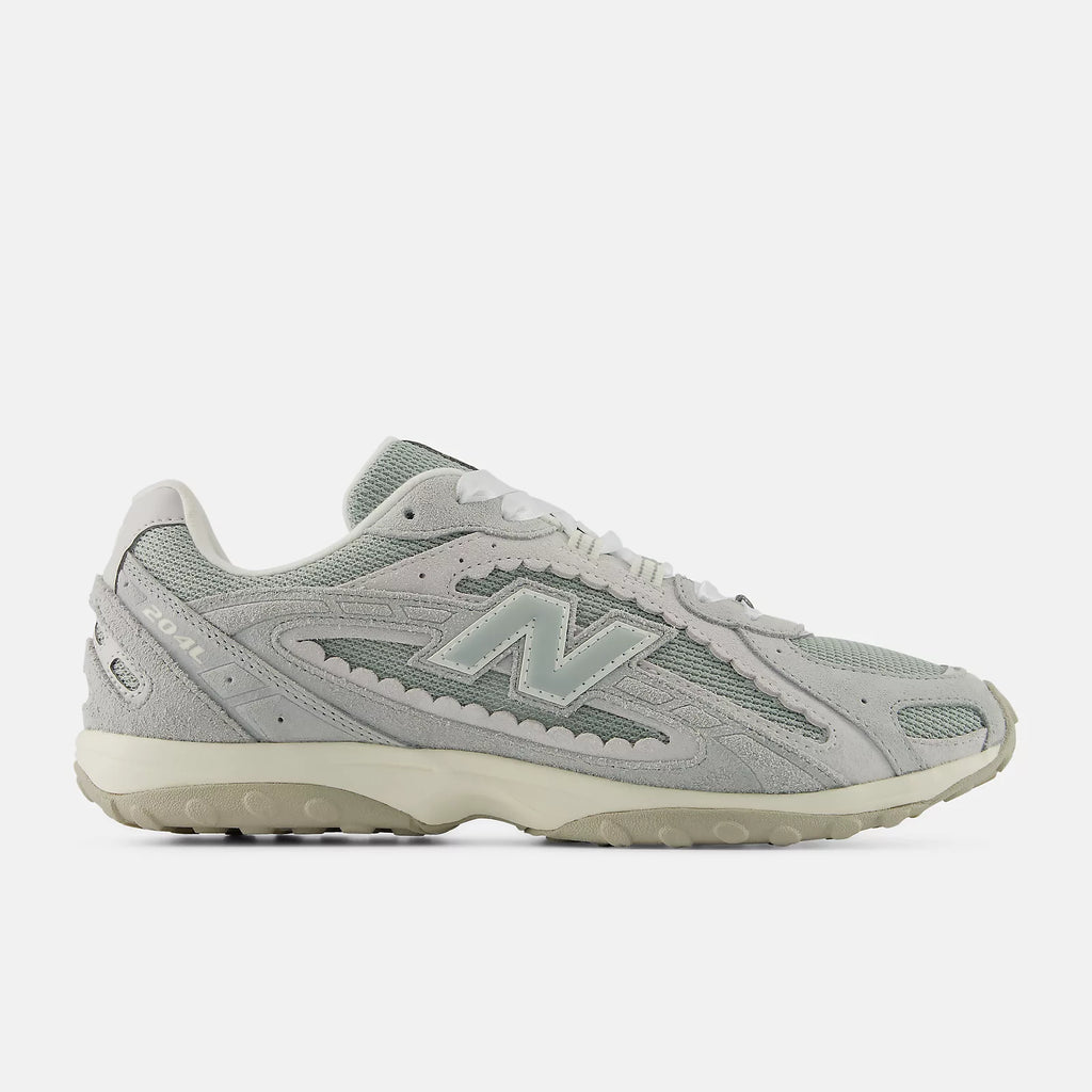 New Balance 204L