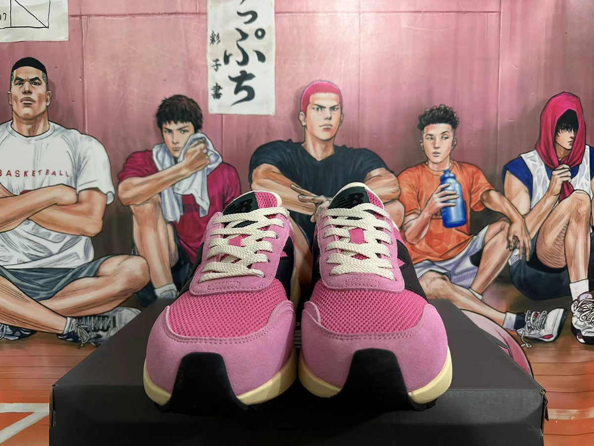 New Balance U370 Pink Sneakers