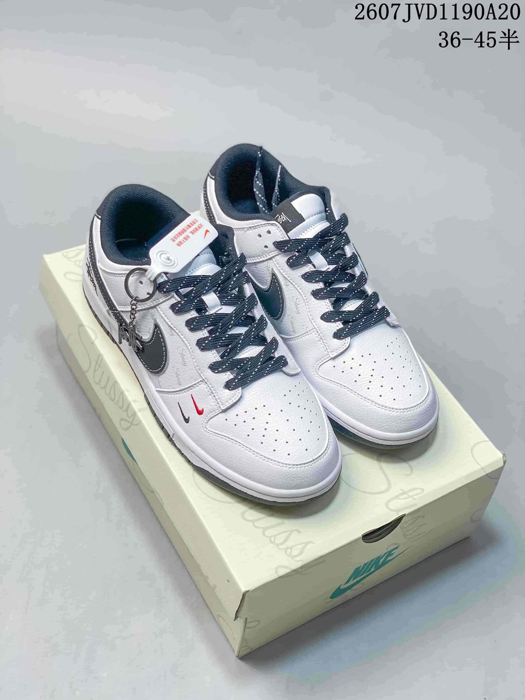 Nike SB Dunk Low Stüssy Off-White Black Sneakers