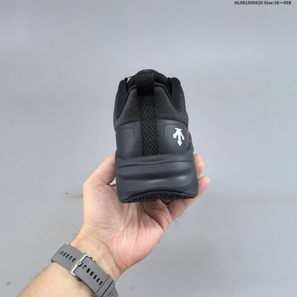 DESCENTE LAVITATE TRAIL WIRE 3.0 Black Sneakers