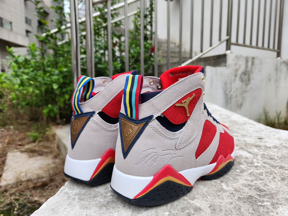 Trophy Room x Air Jordan 7 Sneakers in Grey, Red and Gold