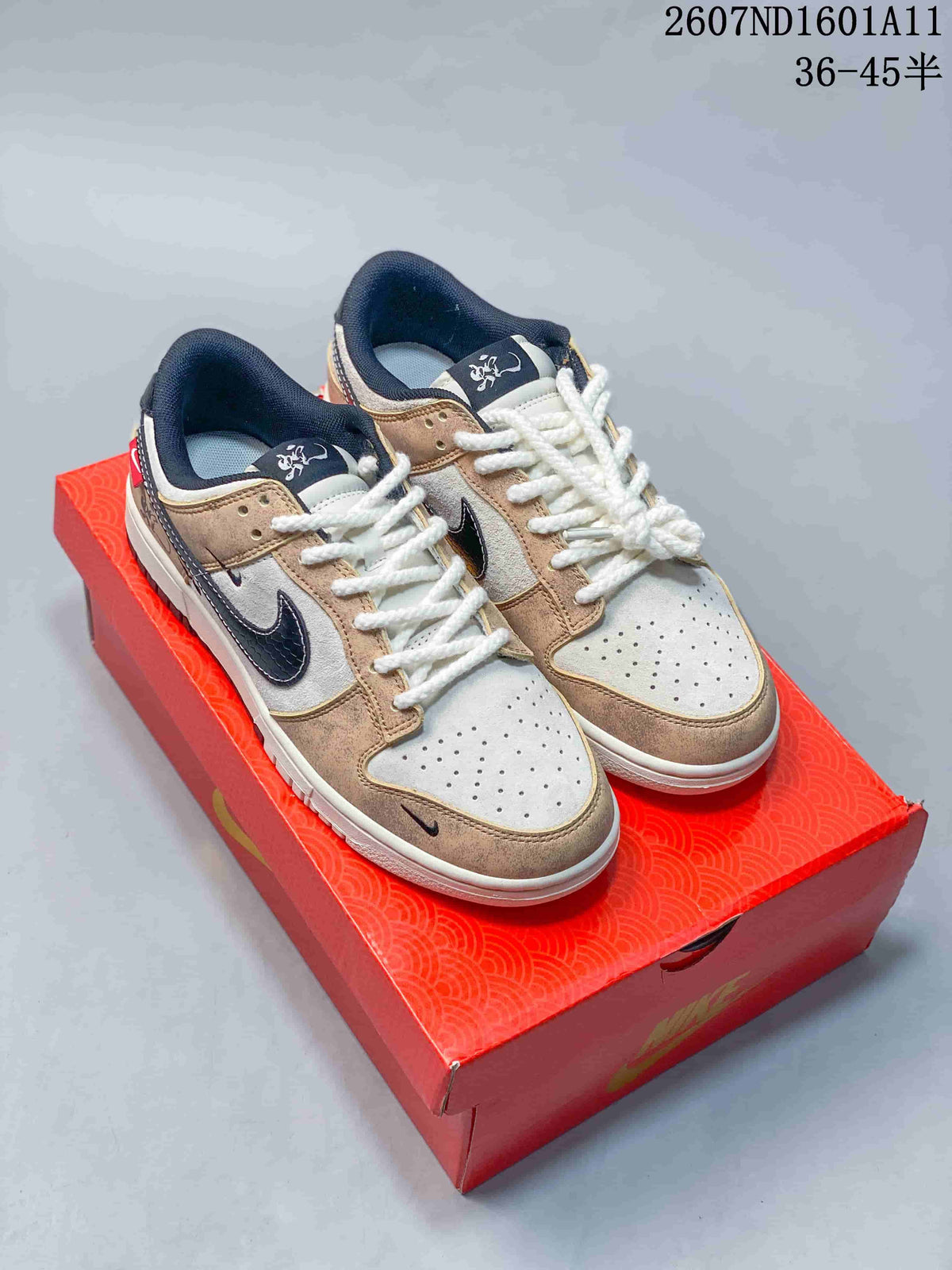 Nike SB Dunk Low Off-White Tan White Navy Sneakers