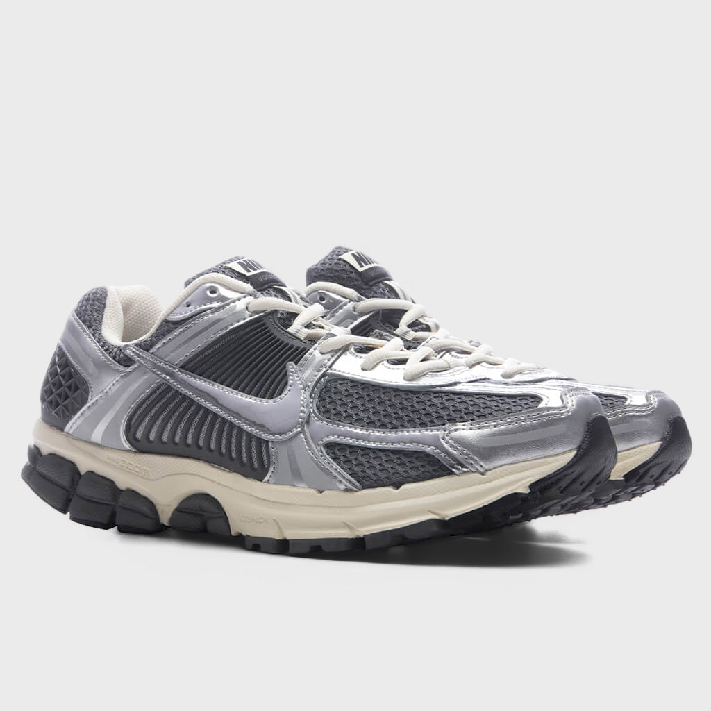 Zoom Vomero 5 - Iron Grey/Chrome/Metallic Silver
