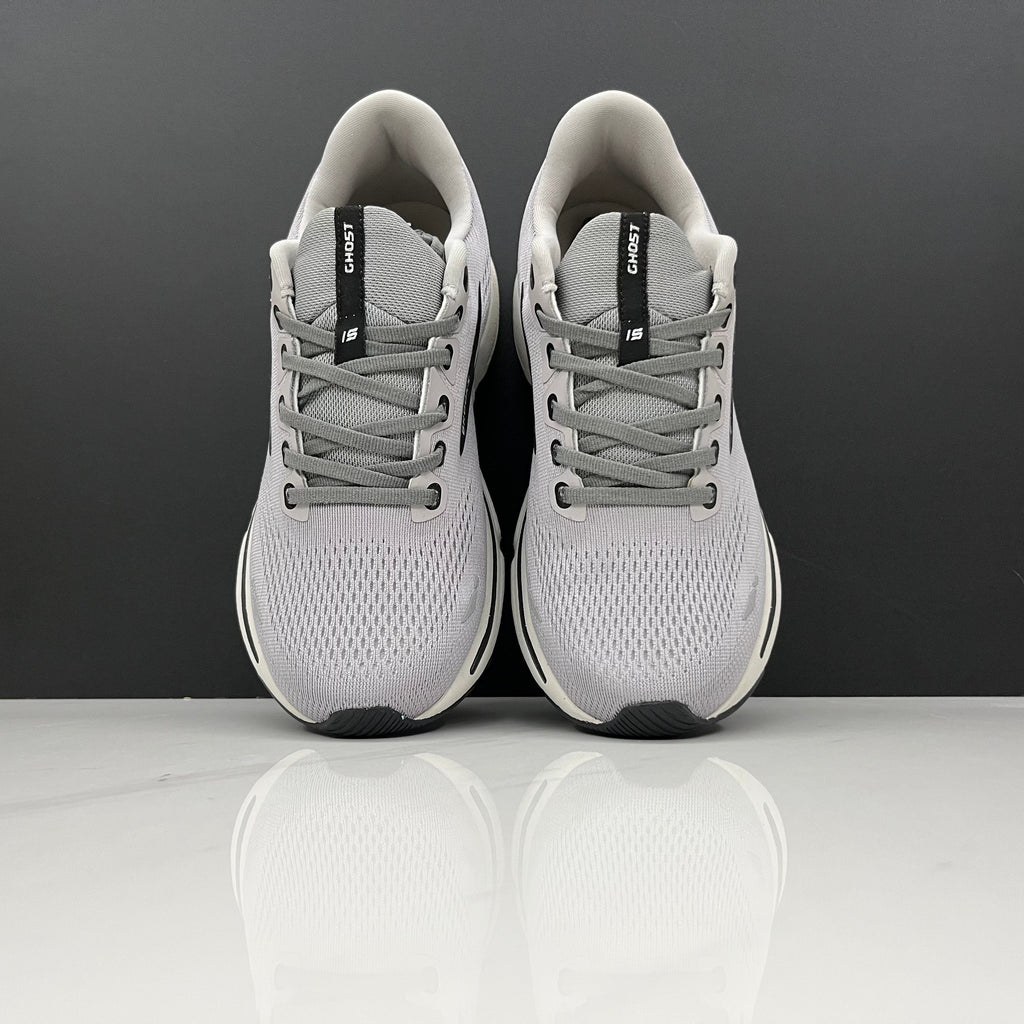 Brooks Ghost 15 Running Shoes in Gray