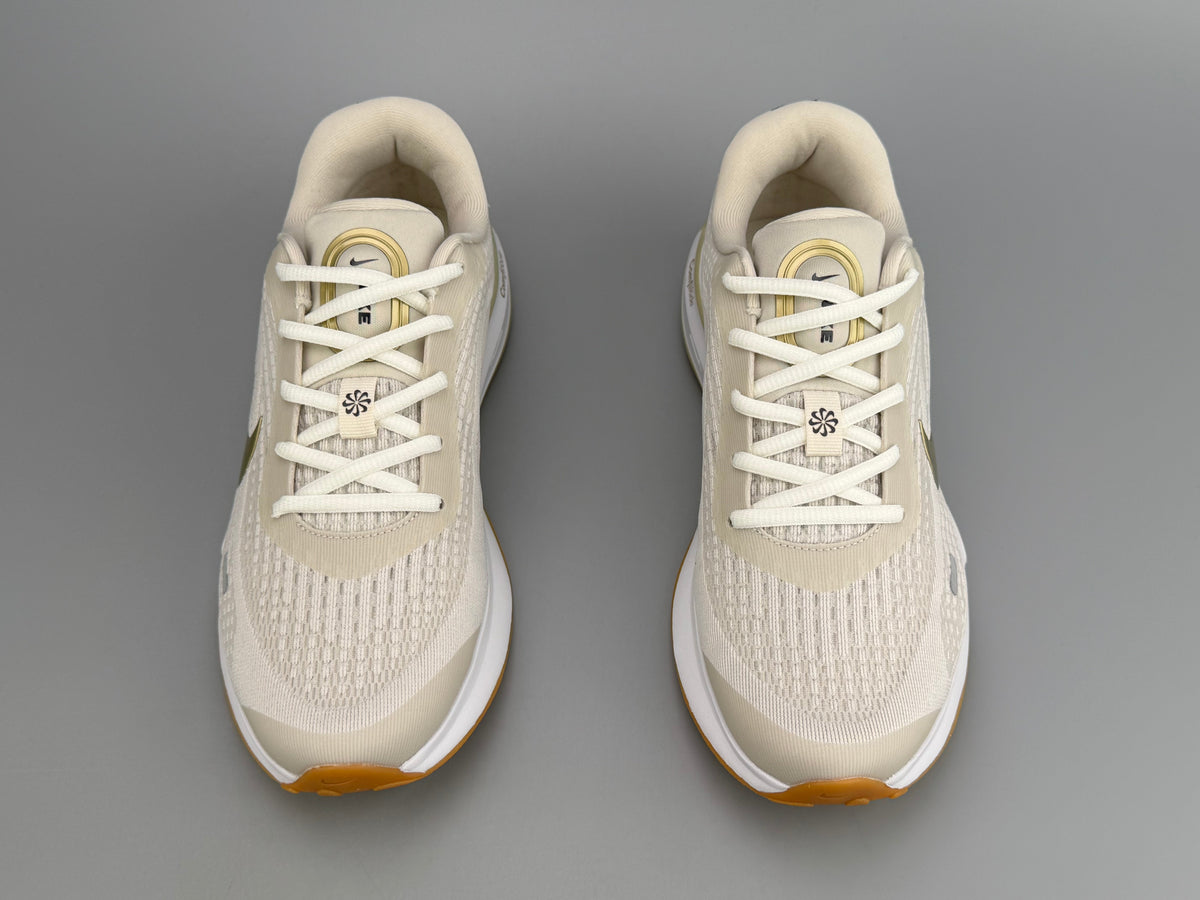 Nike Journey Run FJ7765-003 Running Shoes, Light Neutral