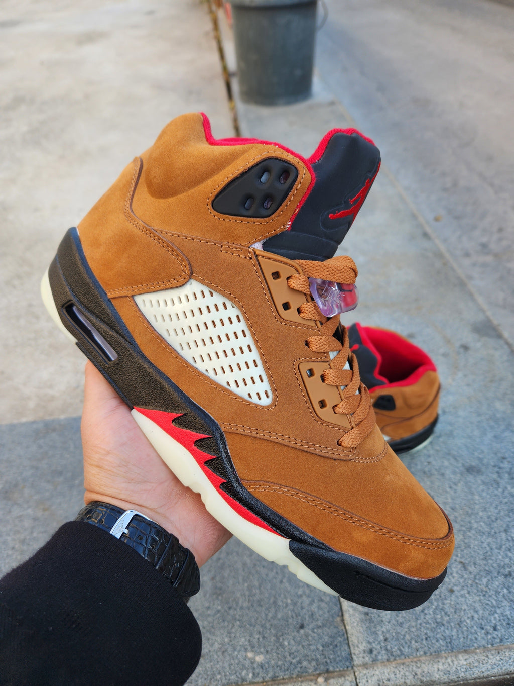 Jordan 5 Retro “Archeo Brown” High-Top Sneakers