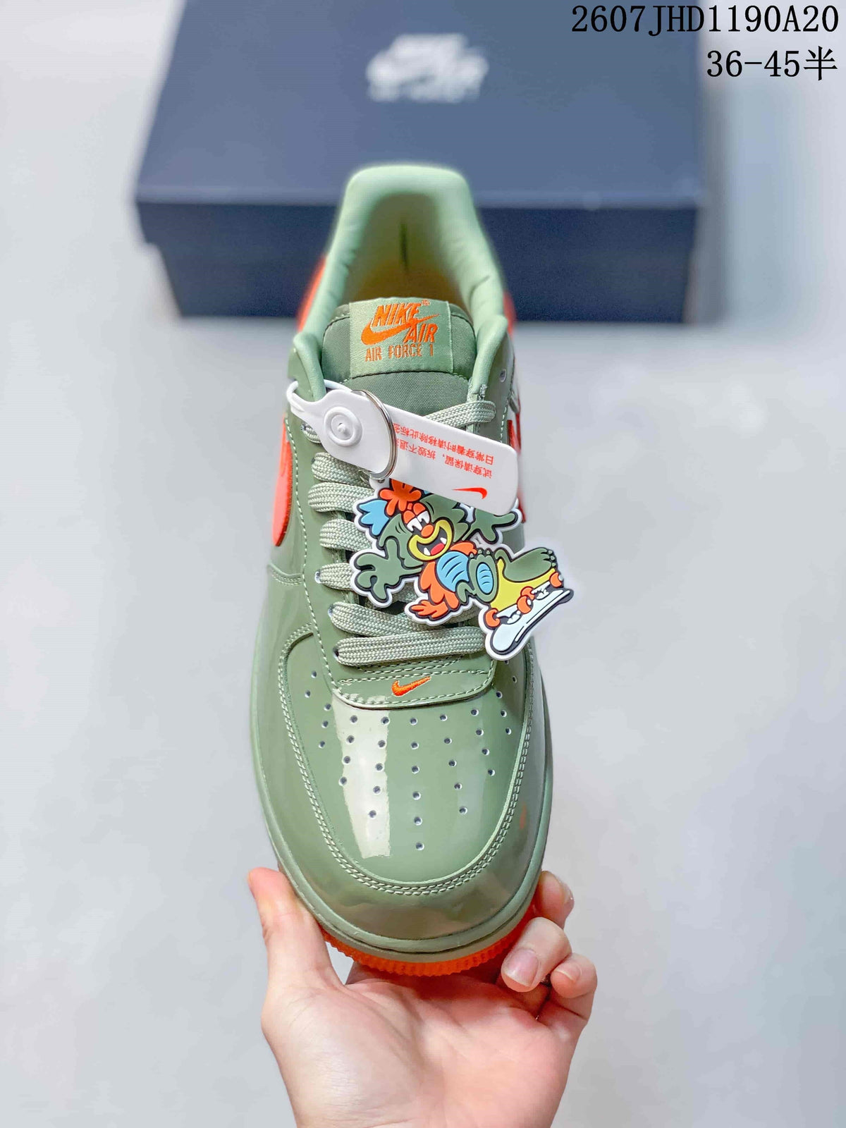 Nike Air Force 1 '07 Low Green Orange Sneakers
