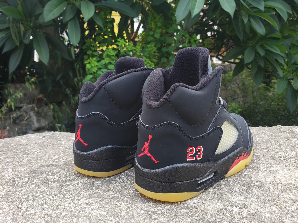 Jordan 5 GORE-TEX High-Top Sneakers, Black and Yellow