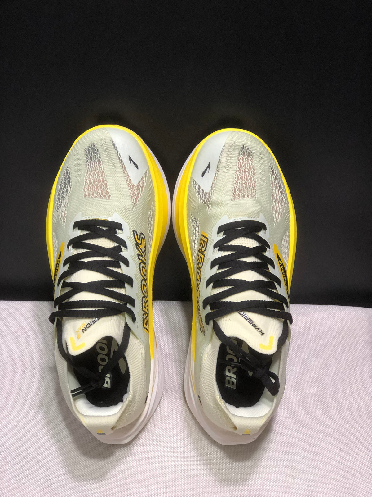 Brooks Hyperion Max 3 Running Shoes, White and Yellow