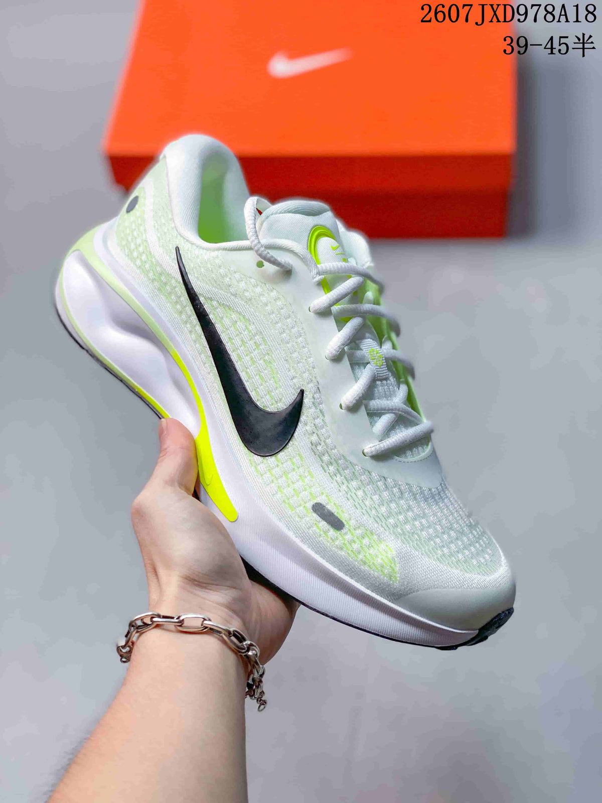 Nike Journey Run Lightweight Running Sneakers 2607JXD978A18