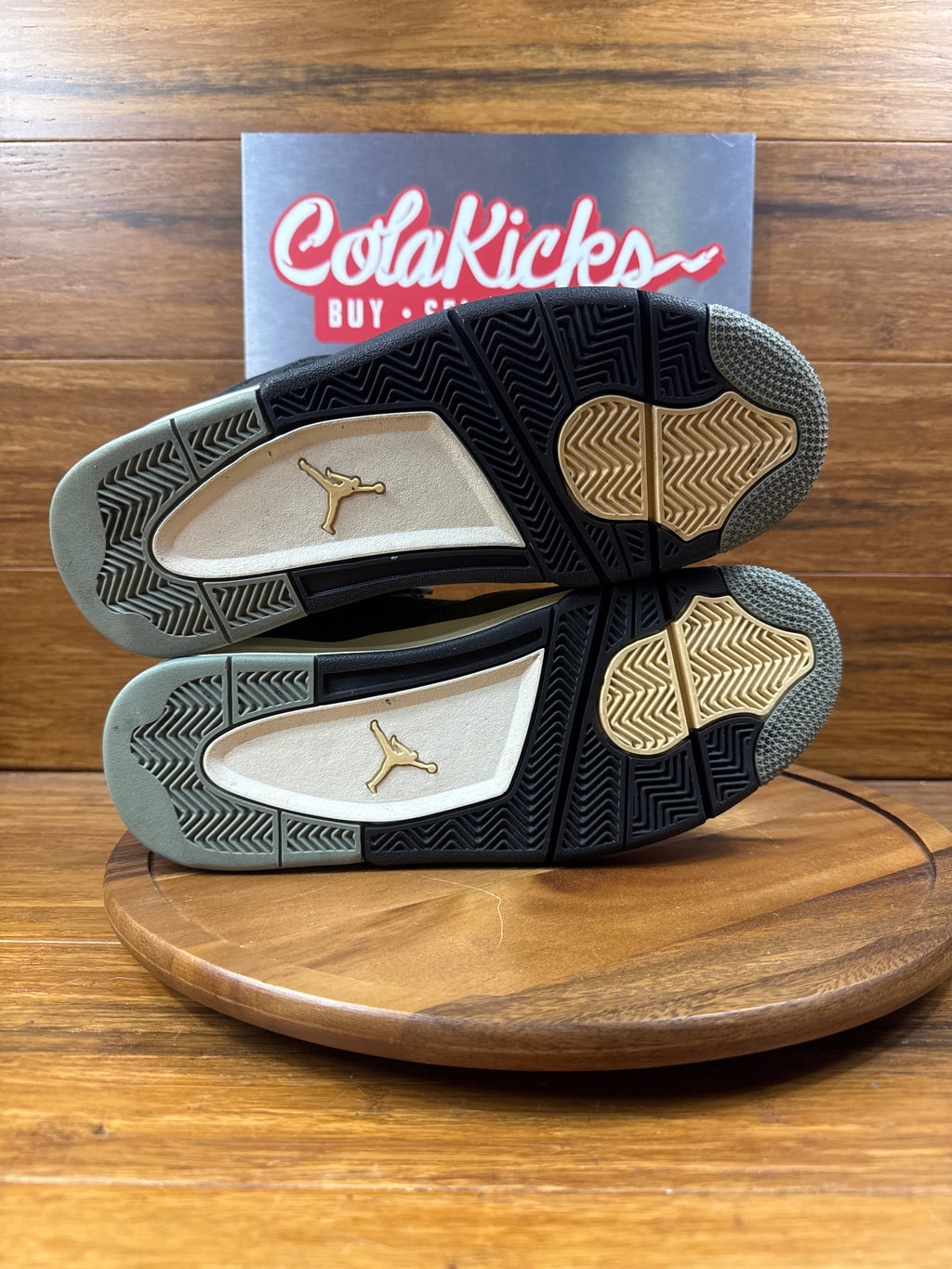 Jordan 4 Retro SE Craft Medium Olive