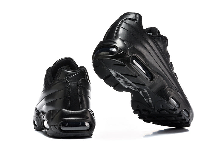 Nike Air Max 95 Lux/Supreme Black Sneakers