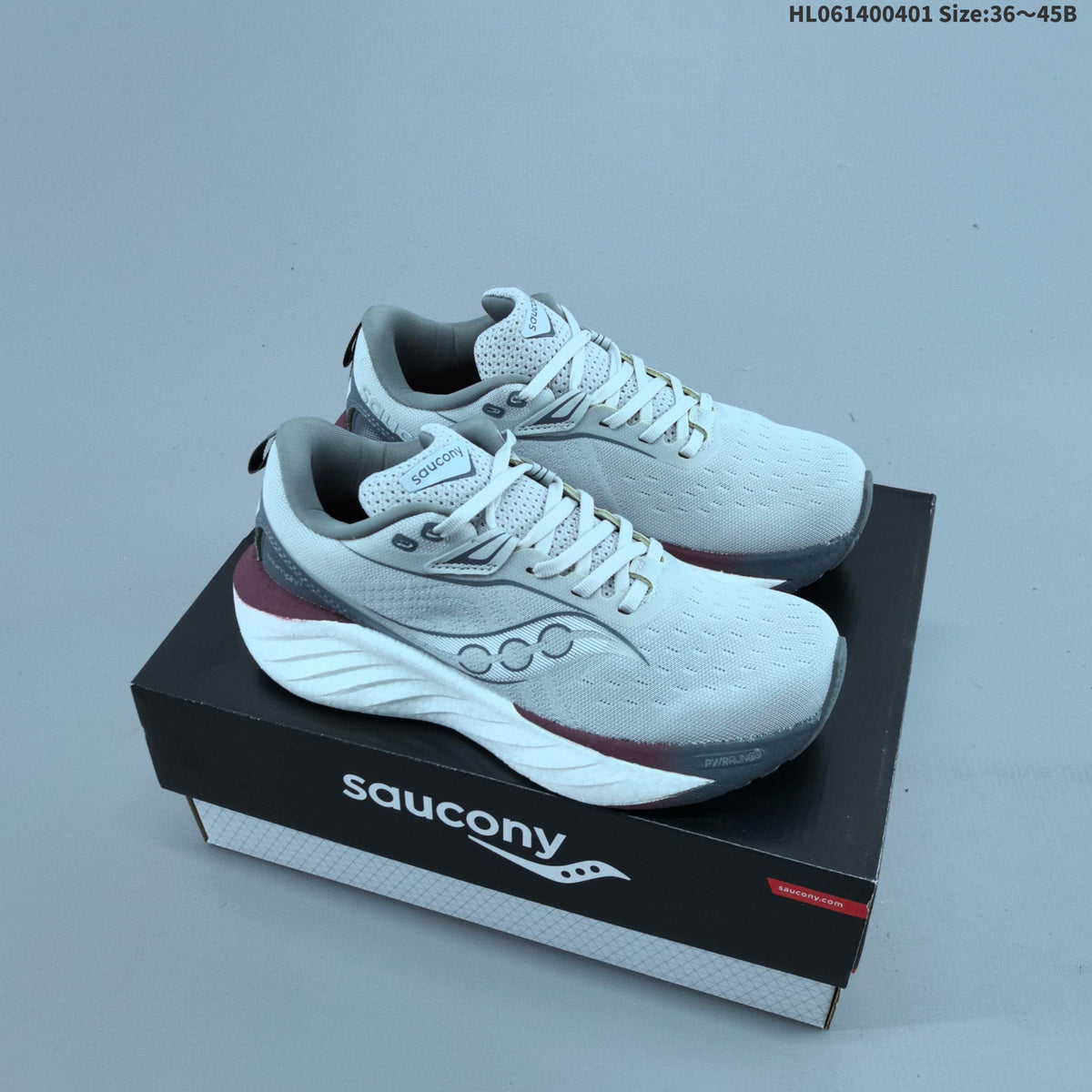 Saucony Triumph 21 Running Shoes