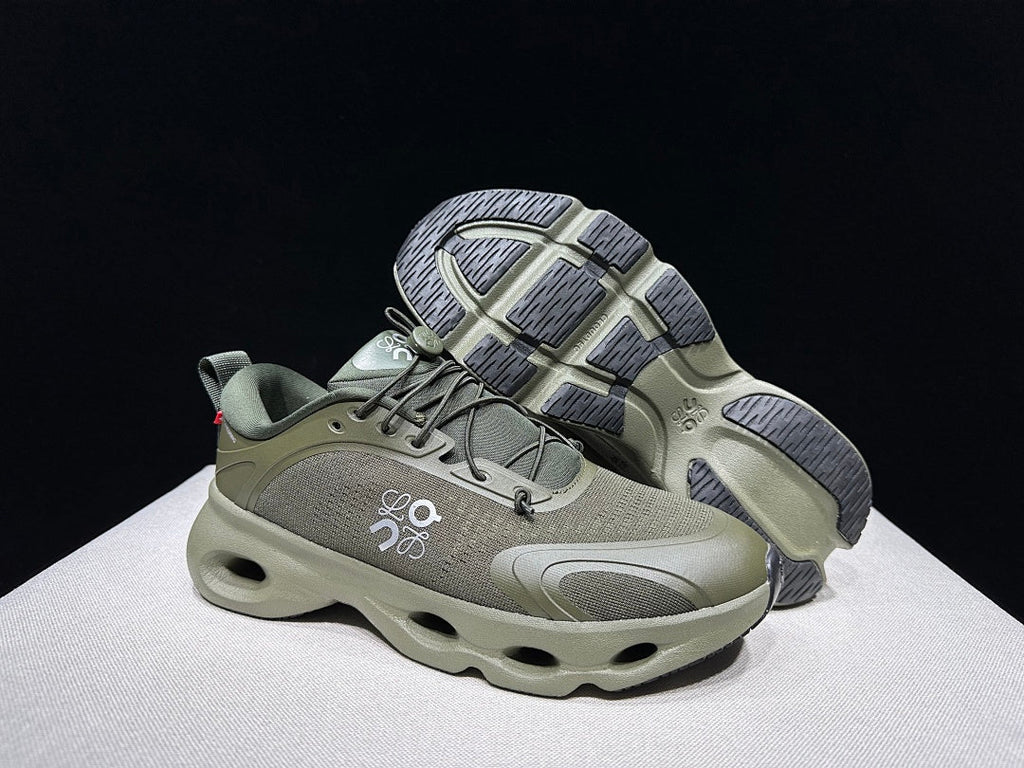 LOEWE x On Cloudventure 3.0 Sneakers in Military Green