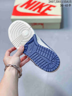 Nike SB Dunk Low Stussy White Grey Navy Sneakers