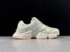 New Balance 9060 U9060WA1 Sneakers in Pale Green