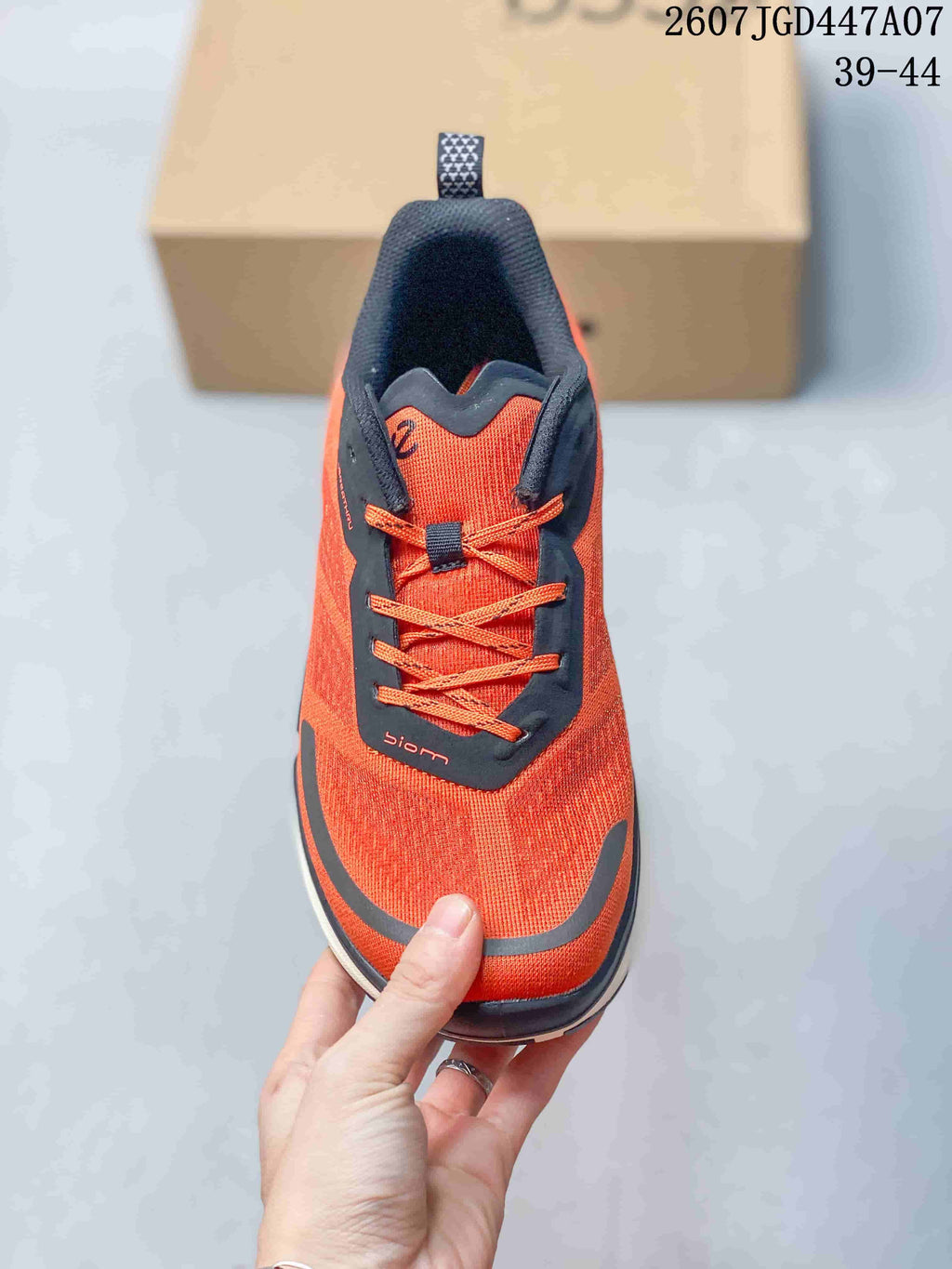 ECCO 710270OPW Orange and Navy Running Sneakers