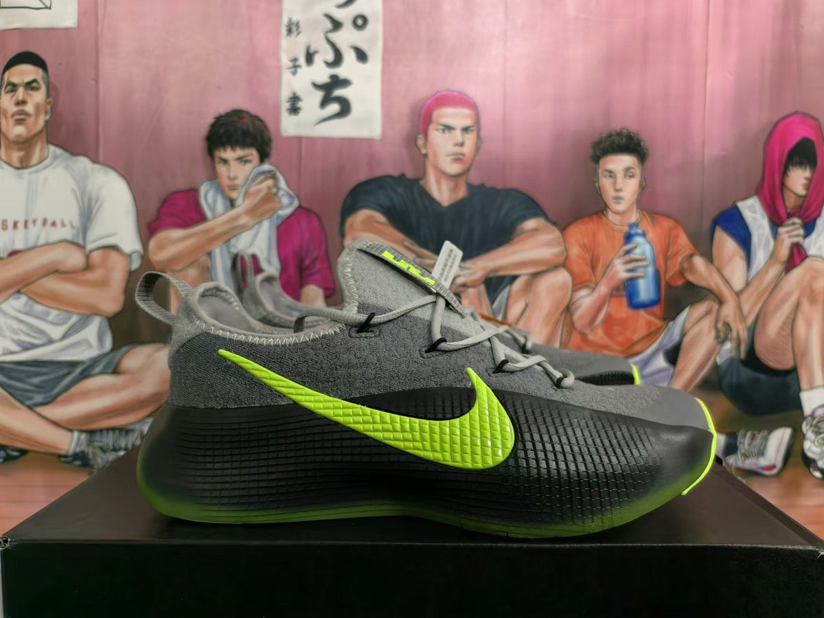 Nike Gray Green Low-Top Sneakers