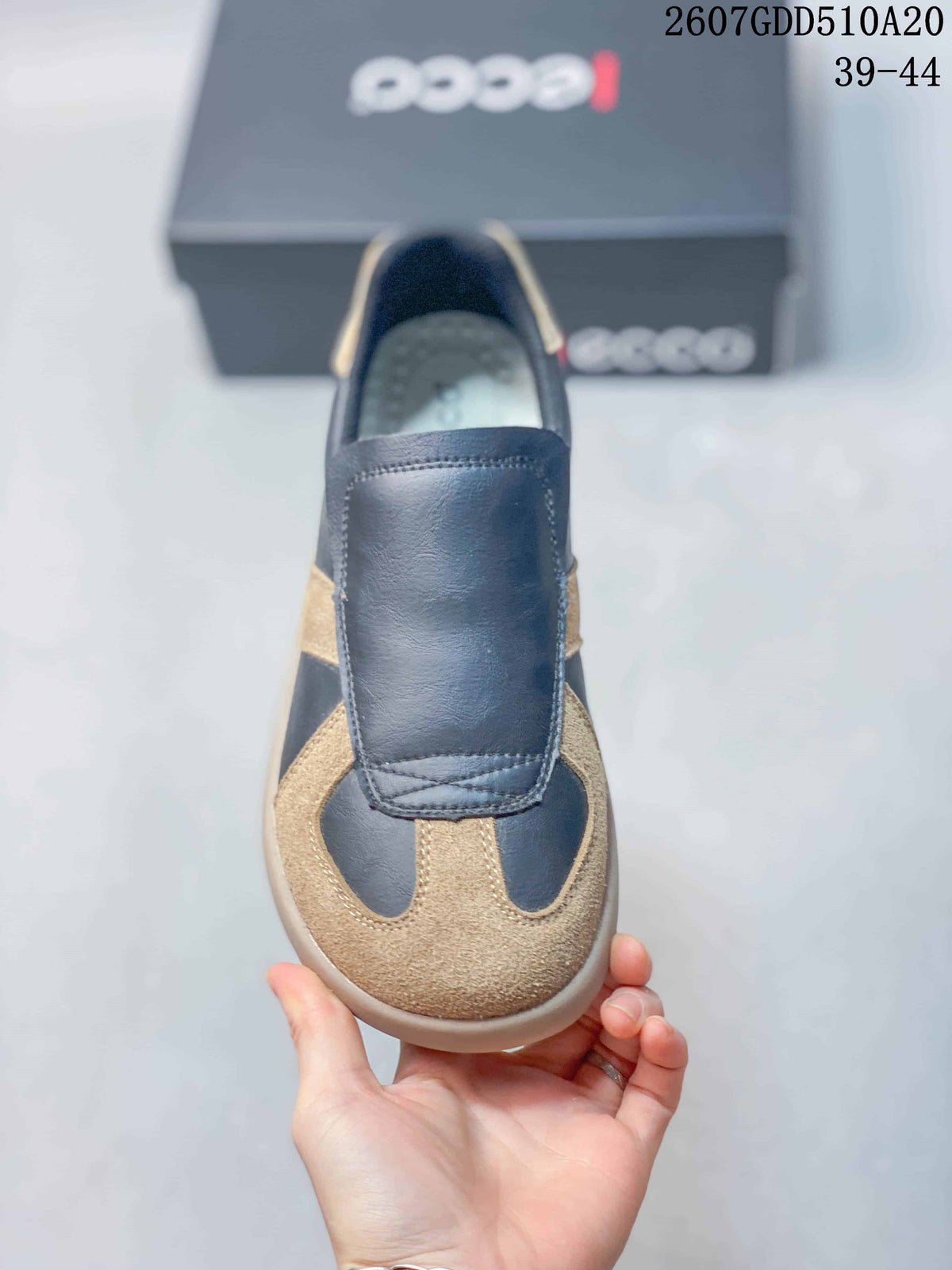 ECCO Women’s Sneakers Navy and Tan 2607GDD510A20