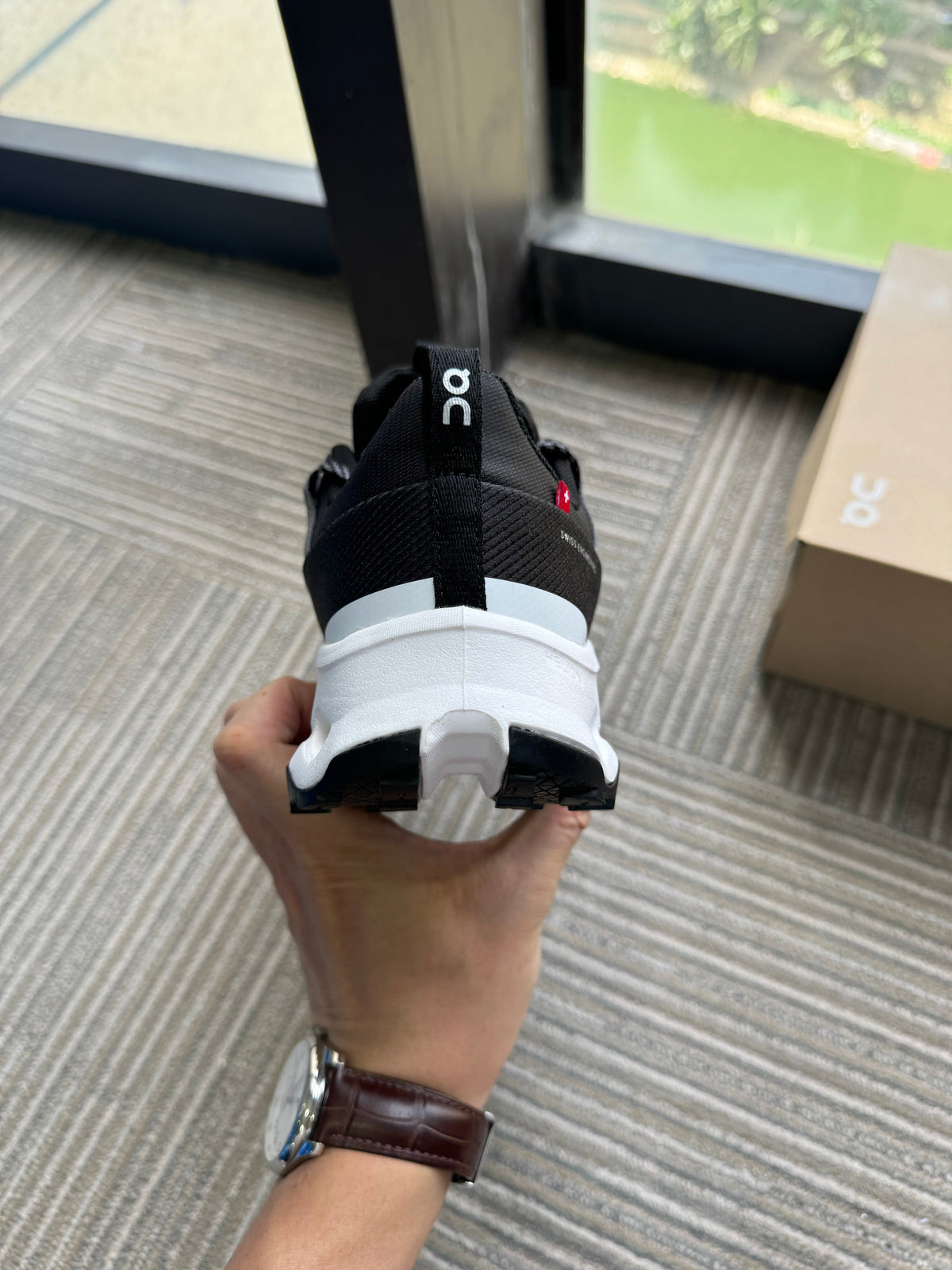 On Running AP-9 Black and White Sneakers
