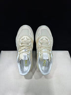 On The Roger Advantage Pro Tennis Sneakers Cream