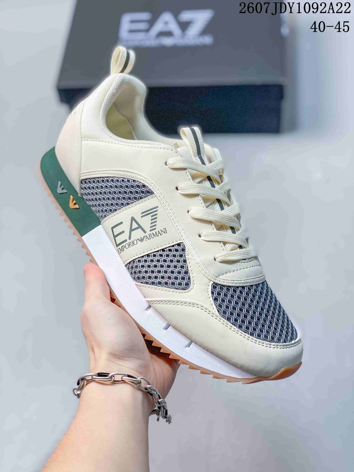 Emporio Armani EA7 712025EWO Low-Top Sneakers